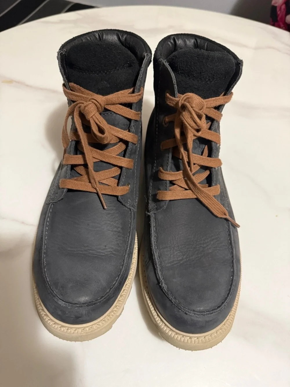 Sorel Men's Black High-Top Boots with Brown Laces